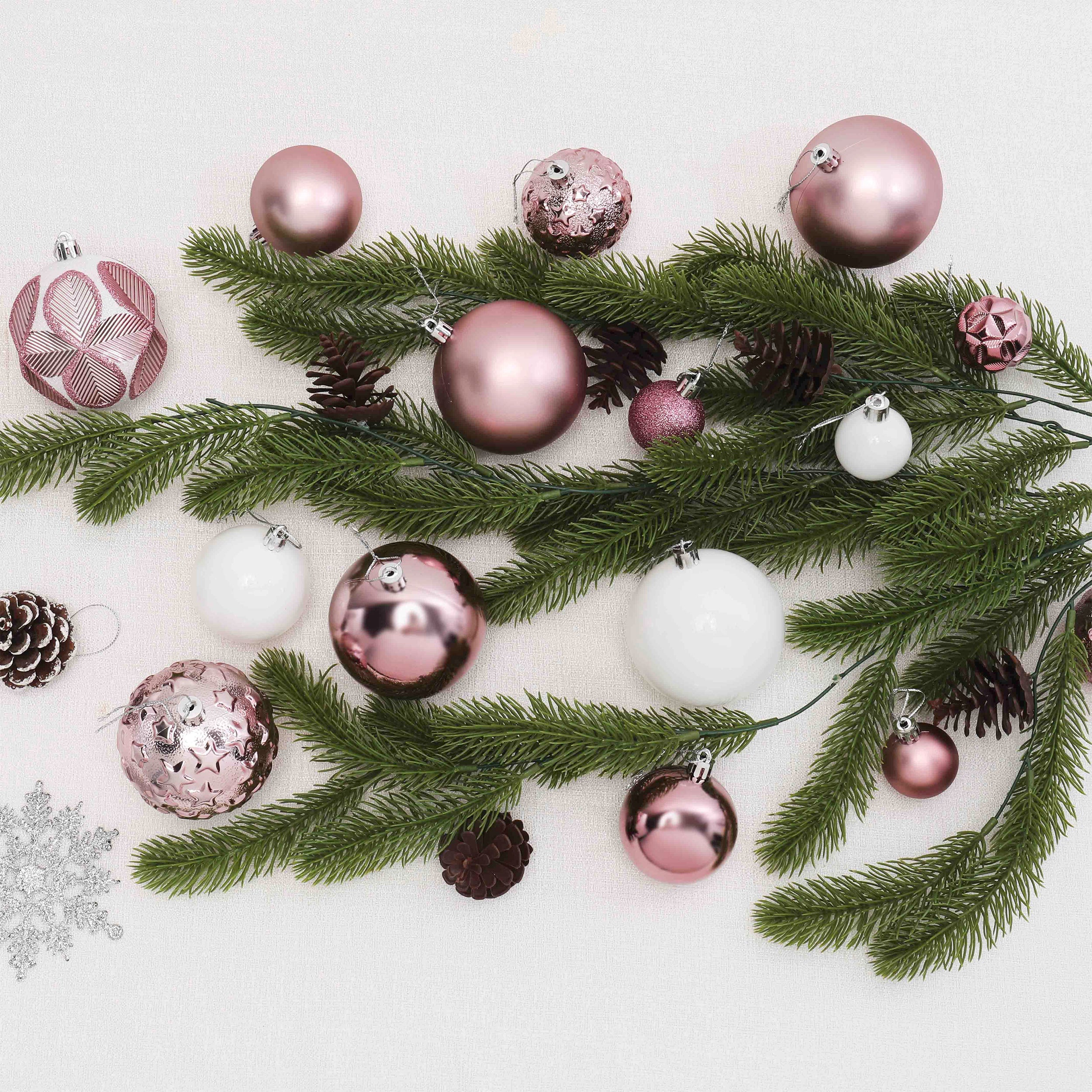 87ct Christmas Ball Ornaments Set Shatterproof Seasonal Hanging Decorations with Reusable Hand-held Gift Package for Xmas Tree Holiday Party and Home Decor, Airy Blue