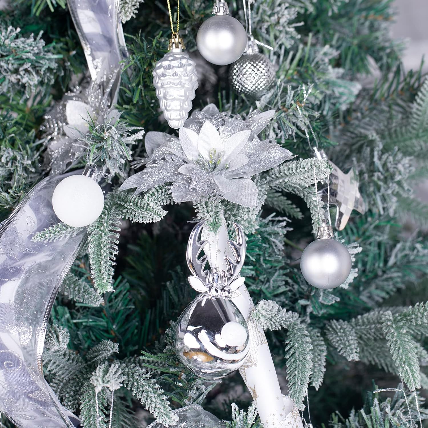 100 Pack Christmas Ball Ornaments,Silver and White Plastic Christmas Balls Shatterproof Christmas Tree Decorations in Indoor,Holiday Xmas Tree Decor Hanging Baubles Balls-601968800574
